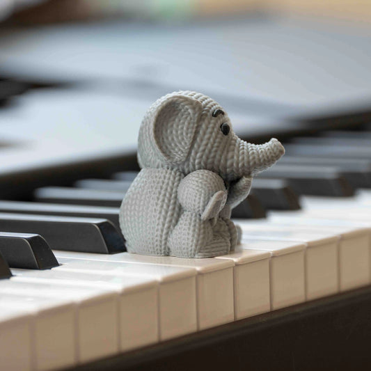 Elefant mit 2 Babys in Strickoptik