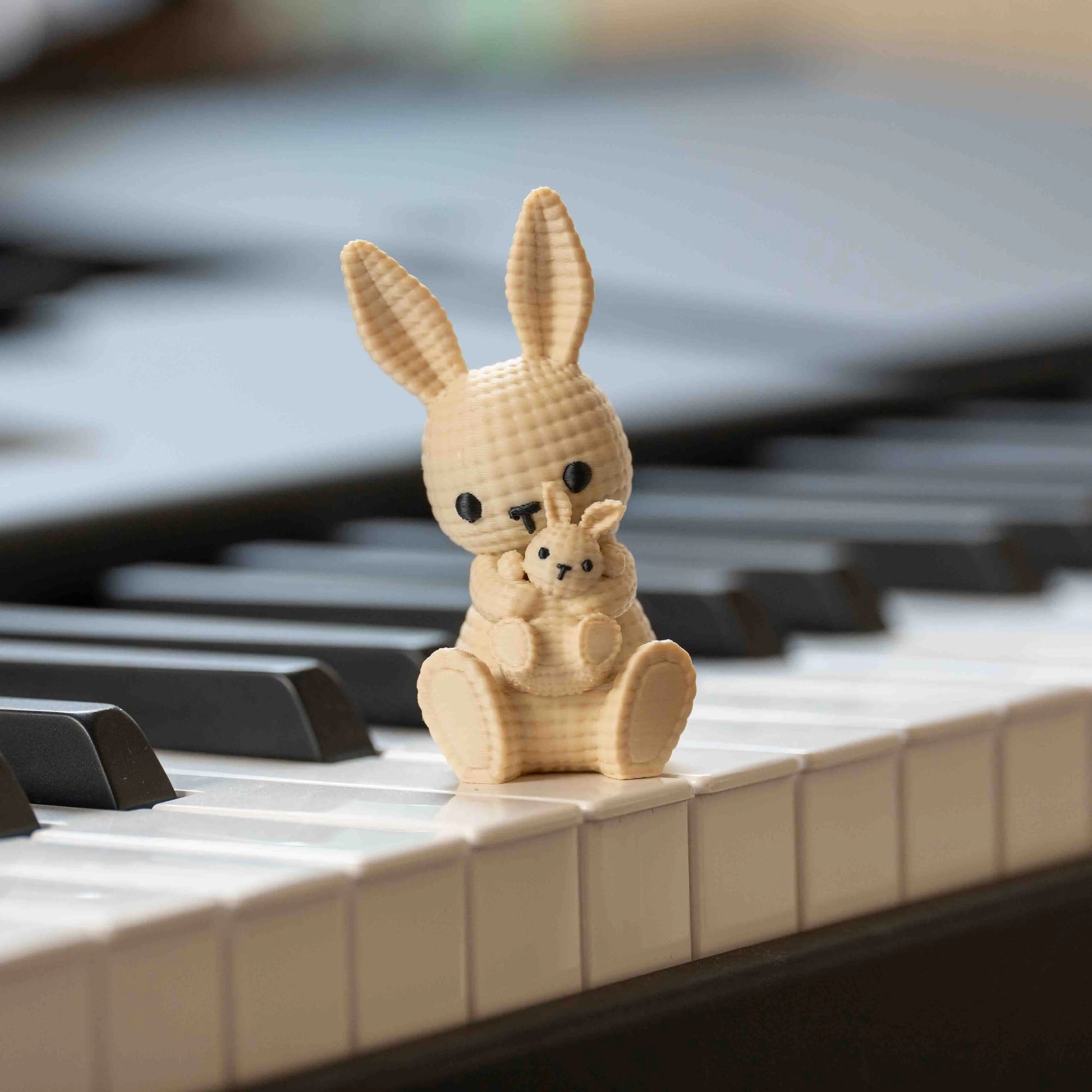 Mama-Häschen mit Baby in Strickoptik